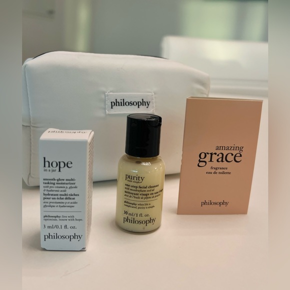 NEW PHILOSOPHY 4 PIECE MEET THE BESTSELLERS GIFT WITH COSMETIC BAG DECEMBER 2025 - Picture 2 of 12